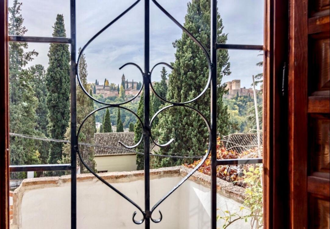 Mirador Alhambra غرناطة المظهر الخارجي الصورة